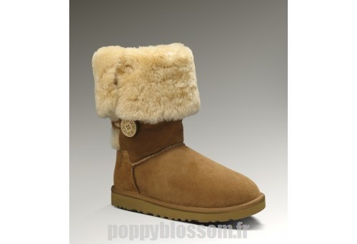 Le style rafrachissant Ugg-098 Triplet Bailey Button Bottes Chataigne